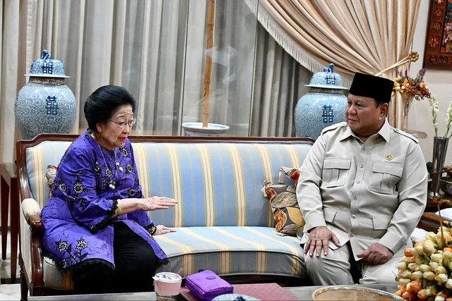 Presiden Prabowo Subianto bertakziah ke kediaman Presiden ke-5 RI Megawati Soekarnoputri di Jakarta, Senin (28/9/2026). Foto: Instagram/ @sekretariat.kabinet