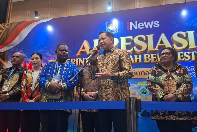 Mendagri Muhammad Tito Karnavian pada acara Malam Apresiasi Pemerintah Daerah Berprestasi Batch II Regional Papua, di Royal Glasshouse Park Hyatt, Jakarta Pusat, Senin (28/9/2026). Foto: Pradya Tirta/kumparan