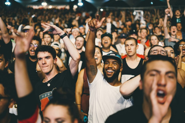 Ilustrasi Apa itu Fanboy. Unsplash.com/Nicholas Green