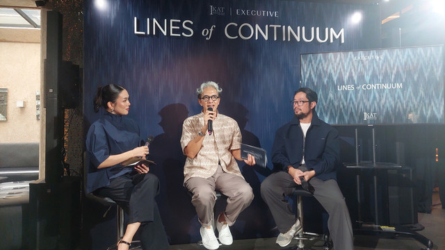 Peluncuran koleksi “Lines of Continuum” dari EXECUTIVE dan IKAT Indonesia by Didiet Maulana di Lomma Space Dharmawangsa, Jakarta. Foto: IKAT Indonesia