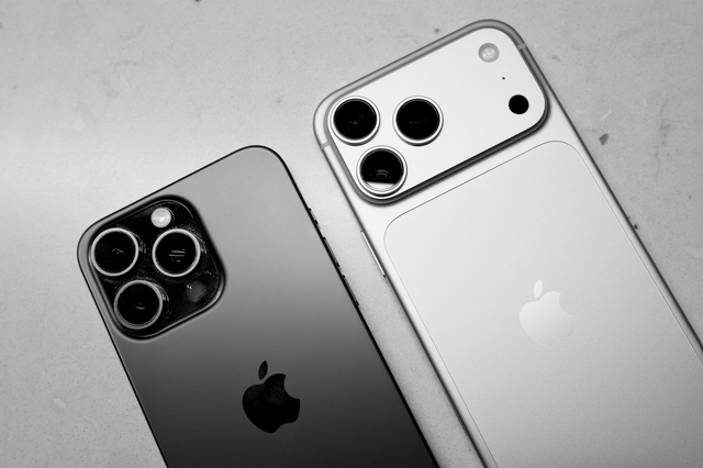 Smartphone iPhone terbaru yang dirilis oleh Apple. (Foto: Unsplash/JF Martin)