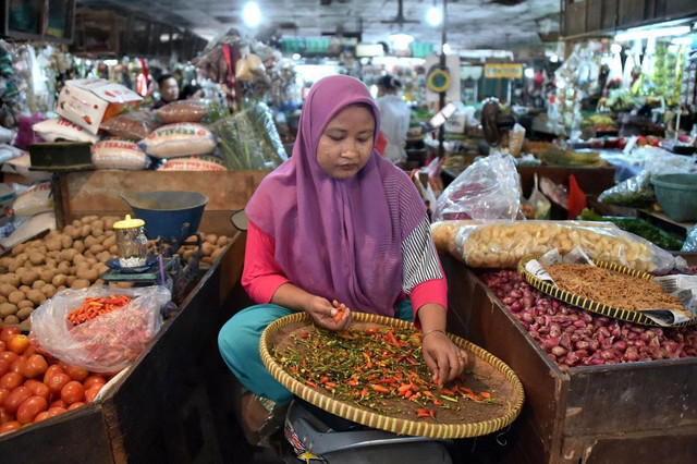 Ilustrasi harga cabai melonjak dan dampaknya ke inflasi September 2026. Sumber: Pixabay