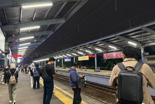 Suasana di Stasiun Pasar Minggu, Jakarta, Rabu (30/9/2026). Foto: Zahira Hilman/kumparan