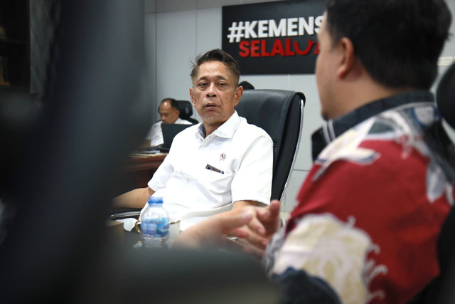 Wamensos Agus Jabo Priyono apresiasi komitmen Pemkab Lamandau siapkan lahan 8,6 hektare untuk pembangunan gedung permanen Sekolah Rakyat mulai Oktober 2026 di Jakarta, Rabu (30/9/2026). Foto: Kemensos RI