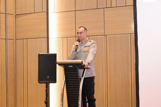 Kapolres Metro Bekasi Kota Kombes Pol Putu Kholis Aryana. Foto: Dok. Istimewa