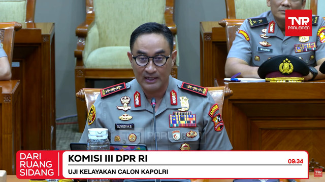 Komjen Pol Suyudi Ario Seto mengikuti uji kelayakan dan kepatutan (fit and proper test) Calon Kapolri bersama Komisi III DPR RI di Kompleks Parlemen, Senayan, Jakarta, Kamis (1/10/2026). Foto: YouTube/ TVR Parlemen