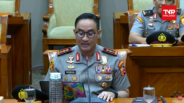 Komjen Pol Suyudi Ario Seto mengikuti uji kelayakan dan kepatutan (fit and proper test) Calon Kapolri bersama Komisi III DPR RI di Kompleks Parlemen, Senayan, Jakarta, Kamis (1/10/2026). Foto: YouTube/ TVR Parlemen