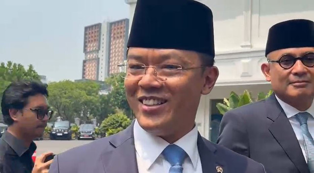Menteri Luar Negeri, Sugiono bersama Wakil Menteri Luar Negeri, Armnatha Nasir saat ditemui di Istana Negara, Jakarta, Kamis (1/10/2026). Foto: Zamachsyari/kumparan