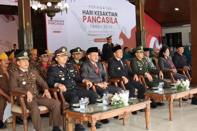 kapolres hadiri kegiatan upacara