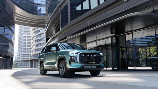 Chery TIGGO V hadirkan kendaraan tujuh penumpang yang menawarkan kombinasi kelapangan MPV dan ketangguhan SUV. Foto: Dok. Chery