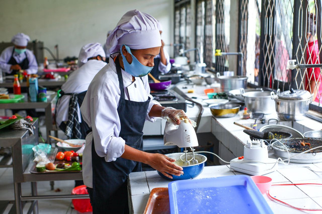 Ilustrasi membahas skema insentif SPPG terbaru. Foto: Pexels