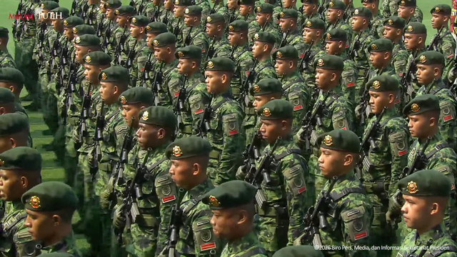 Suasana Upacara HUT ke-81 TNI di Mabes TNI, Cilangkap, Jakarta, Senin (5/10/2026). Foto: Youtube/Puspen TNI