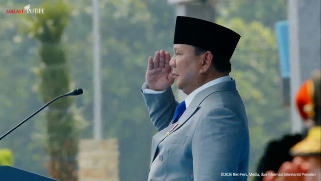 Presiden Prabowo Subianto saat menghadiri Upacara HUT ke-81 TNI di Mabes TNI, Cilangkap, Jakarta, Senin (5/10/2026). Foto: Youtube/Sekretariat Presiden