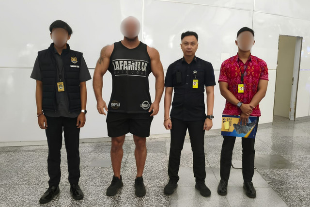 Imigrasi Ngurah Rai deportasi 9 WNA selama sepekan terakhir, Senin (5/10/2026). Foto: Dok. Imigrasi Ngurah Rai
