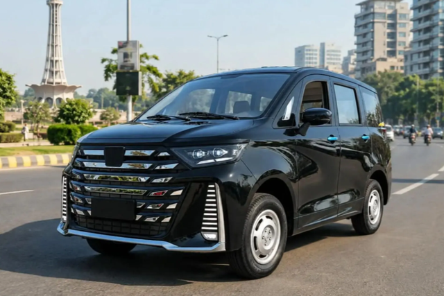 Nora EV yang mirip Toyota Alphard-Vellfire. Foto: Dok. Carscoops
