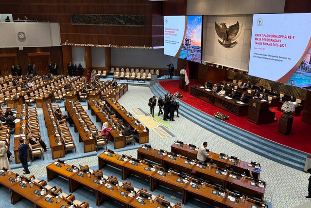 Rapat paripurna ke-9 masa sidang I tahun 2026-2027 di Kompleks Parlemen, Senayan, Jakarta, Selasa (6/10/2026). Foto: Nasywa Athifah/kumparan