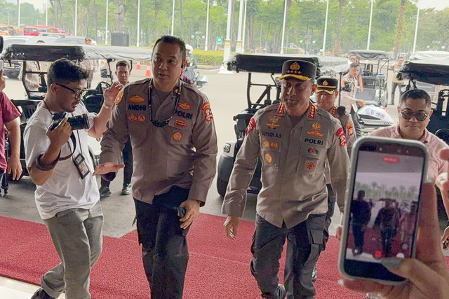 Kapolri Jenderal Suyudi Ario Seto tiba di kompleks Parlemen, Senayan, Jakarta, Selasa (6/10/2026). Foto: Nasywa Athifah/kumparan