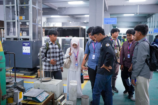Sit In University FT UMS Kenalkan Dunia Teknik kepada Siswa SMA
