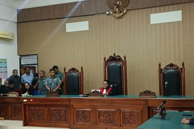 Sidang lanjutan Praperadilan kasus dugaan intimidasi oleh tiga anggota DPRD TTU di PN Kupang, NTT, Selasa (6/10/2026). Foto: Kornelis Kaha/ANTARA FOTO