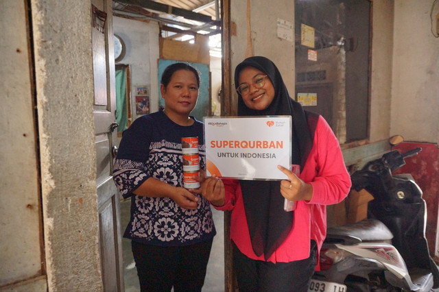 Rumah Zakat Salurkan Superqurban untuk Lansia dan Warga Seraya Bawah Batam 2026