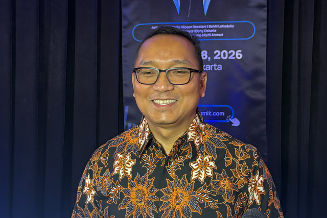 Direktur Pengembangan PT Bursa Efek Indonesia (BEI) Iding Pardi hadir dalam acara Investor Daily Summit 2026 di Hotel Raffles Jakarta, Kamis (8/10/2026). Foto: Ave Airiza/kumparan