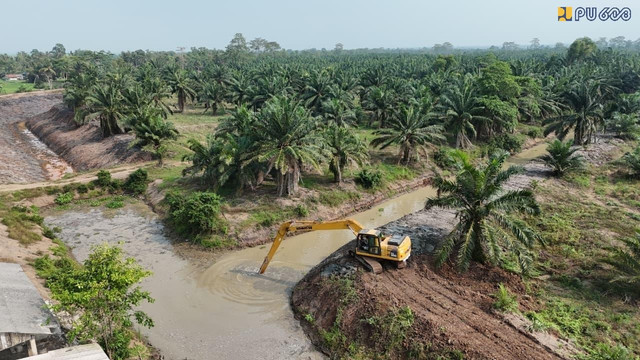 Kementerian PU percepat penanganan intrusi air laut di DIR Pisang, Lampung Selatan. Dok: Kementerian PU