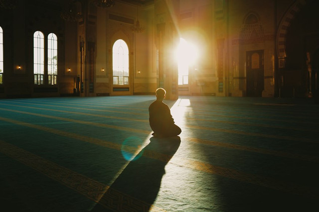 Ilustrasi Allah Subhanahu wa Ta'ala akan melindungi hamba-Nya yang memohon perlindungan kepada-Nya karena setiap . Foto: Unsplash/Alim