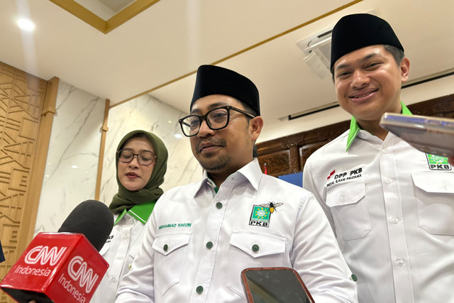 Anggota Komisi II DPR Fraksi PKB Muhammad Khozin di Kantor DPP PKB, Jakarta Pusat, Sabtu (10/10/2026). Foto: Nasywa Athifah/kumparan