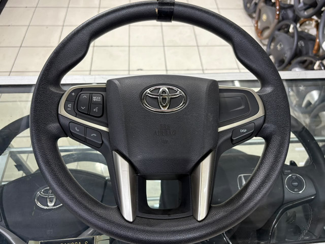 Setir Toyota Kijang Innova Reborn. Foto: Alvian Yoga Yulianto/kumparan