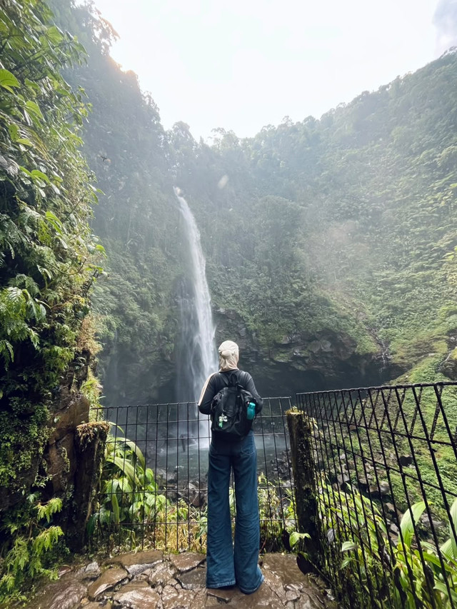 Udara sejuk dan derau putih alam.( Dokumentasi pribadi)