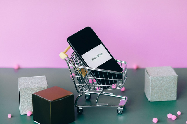 Ilustrasi belanja online. Foto: Pexels