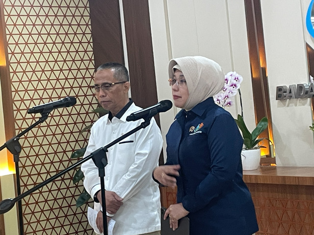 Pertemuan Wakil Menteri Koordinator (Wamenko) Bidang Perekonomian Dradjad Hari Wibowo dengan Kepala BPS Amalia Adininggar Widyasanti  di Kantor BPS, Jakarta pada Senin (12/10/2026). Foto: Zulfa Salman/kumparan