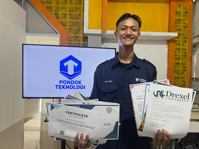 Muhammad Nur Ibu Hubab, santri Pondok Teknologi Bantul peraih Hall of Fame NASA. Foto: Pandangan Jogja/Gigih Imanadi Darma