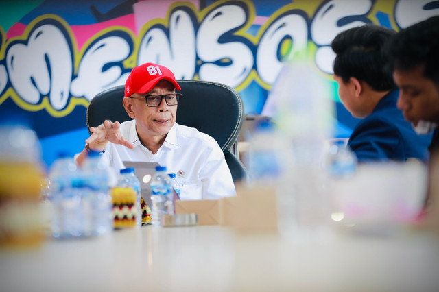 Wamensos Agus Jabo Priyono minta Poltekesos Bandung jadi soko guru utama dalam memperkuat pengasuhan berbasis pekerjaan sosial bagi siswa Sekolah Rakyat di Jakarta, Senin (12/10/2026). Foto: Kemensos RI