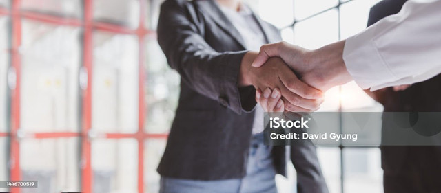 foto oleh David Gyung di iStock