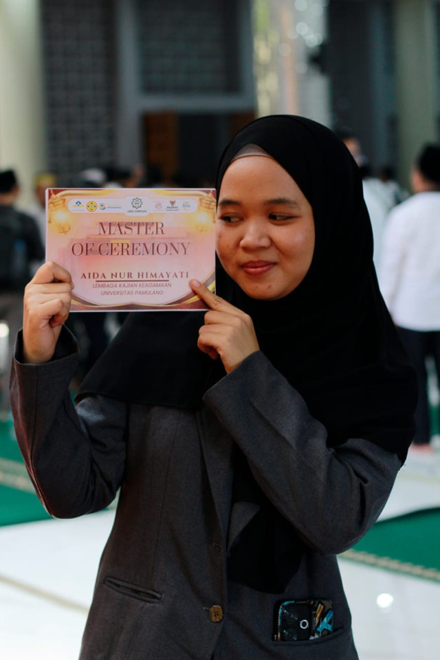 Gambar diambil dari foto pribadi ketika menjadi MC