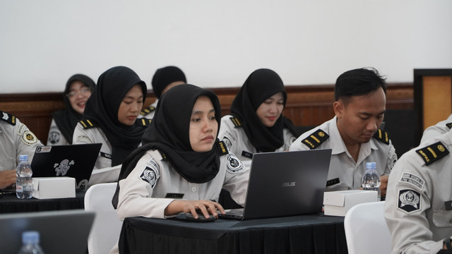 Dorong Pengelolaan Keuangan Tertib dan Akuntabel, Kanwil Ditjenpas DIY Gelar Bimtek Pengelolaan Perpajakan melalui Aplikasi Coretax (Sumber : Humas Kanwil Ditjenpas DIY)