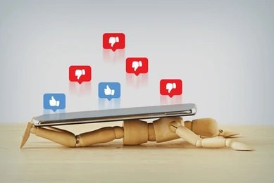 Ilustrasi likes yang di dapatkan di sosial media. (Sumber: stutterstock.com)