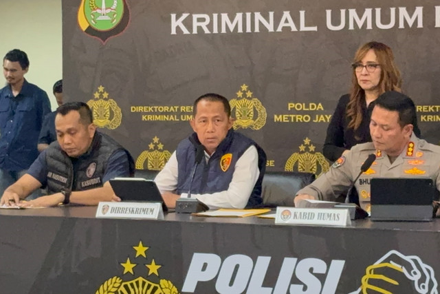 Dirreskrimum Polda Metro Jaya Kombes Pol Imron Ermawan saat paparan 3 kasus pencurian dengan kekerasan hingga sebabkan meninggal dunia di Polda Metro Jaya, Jakarta, Selasa (13/10/2026). Foto: Rayyan Farhansyah/kumparan