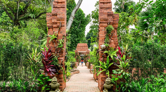 Sang Nila Utama, taman bertema sejarah abad ke-14 yang terletak di dalam Fort Canning Park, Singapura. Foto: Shutterstock