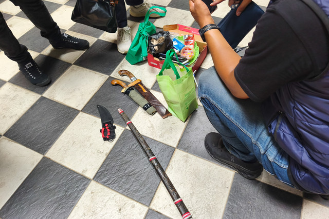 Dittipidnarkoba Bareskrim Polri bersama BNN, Polda Metro Jaya, dan BNNP menggelar Operasi Sarang Narkoba di Cengkareng, Jakarta Barat, Kamis (15/10/2026). Foto: Aditya Nugraha/kumparan