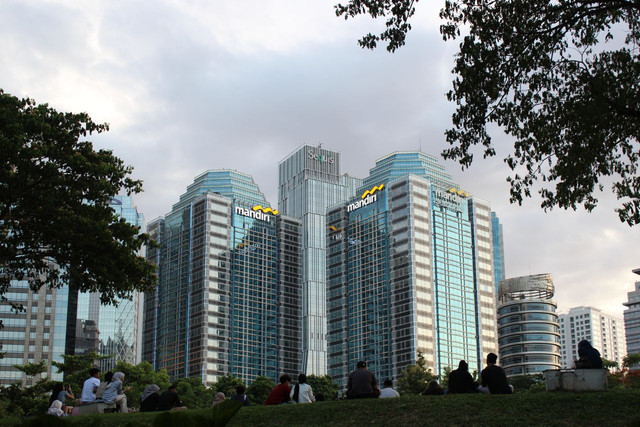 Ilustrasi membahas apa itu perpetual bond Bank Mandiri. Foto: Pexels