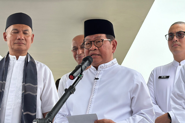 Gubernur DKI Jakarta Pramono Anung dalam agenda peresmian Masjid Apung An-Nur di kawasan Ancol, Jakarta Utara, Jumat (16/10/2026). Foto: Zahira Hilman/kumparan