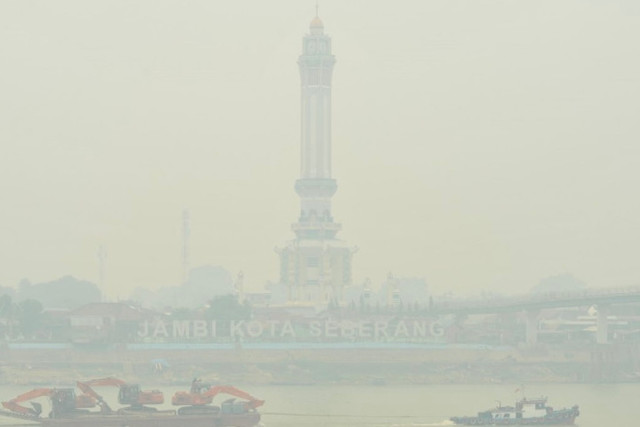 Pemilik Foto : ANTARA news ( Langit jambi menguning serta menyentuh angka polusi udara membahayakan )