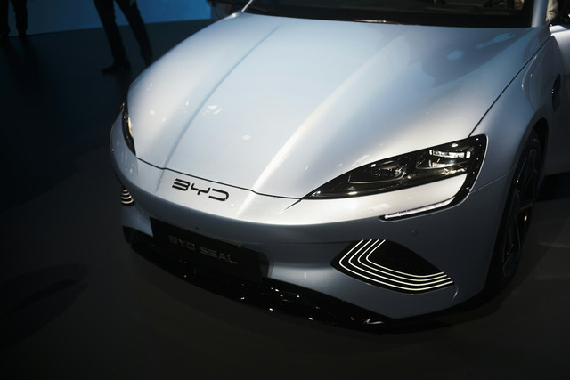 Ilustrasi BYD Atto 2. Foto: Unsplash.com/Michael Förtsch