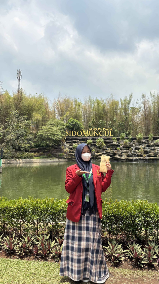 Foto saat kunjungan di PT Sido Muncul