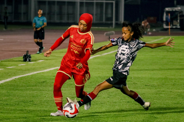 Pertandingan antara Persija Jakarta Wanita vs FC Bekasi City Wanita dalam Liga Wanita Indonesia 2026/2027 di Stadion Madya, Jakarta, Minggu (18/10/2026). Foto: Jamal Ramadhan/kumparan