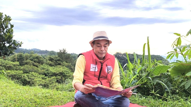 Damai meski sendiri