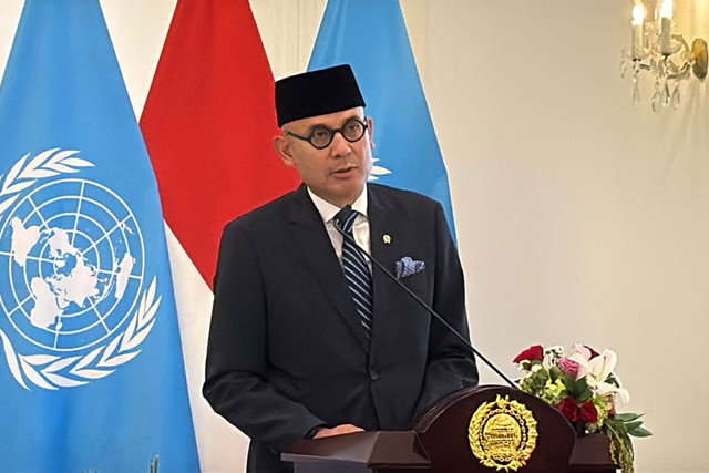 Menteri Luar Negeri Arrmanatha Christiawan Nasir (Tata) dalam agenda Foreign Policy Circle Talks "Eight Decades of the United Nations: What's Next?" di Gedung Pancasila, Kementerian Luar Negeri, Senin (19/10/2026). Foto: Zahira Hilman/kumparan