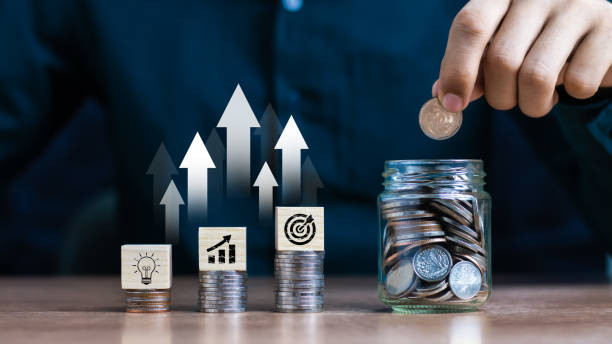 Ilustrasi menabung. (Sumber: iStock.com).